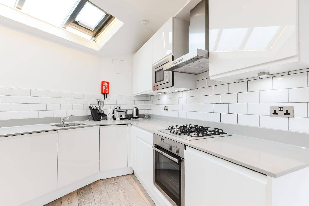 Trafalgar Square by Excel Apartments in Covent Garden, Londres
