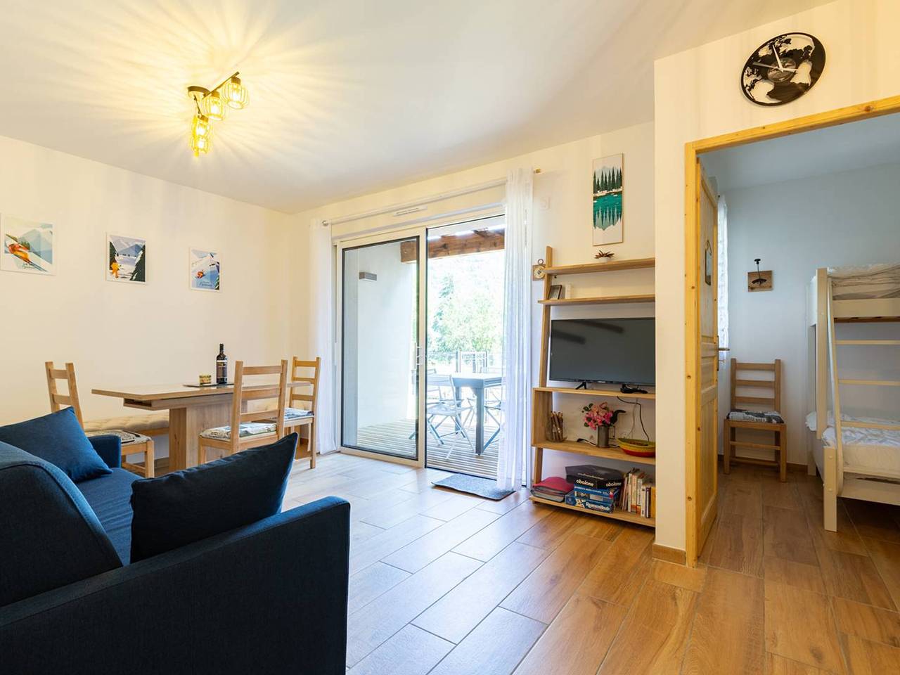 Appartement entier, Appartement 5 personnes avec Wifi, parking, proche du lac à Génos in Génos, Pyrénées