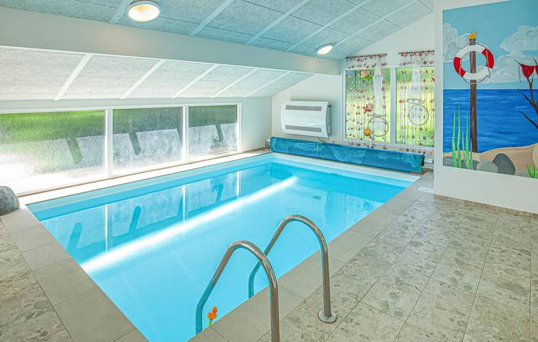 Ferienhaus für 8 Personen, mit Terrasse und Garten sowie Sauna in Tversted - 4