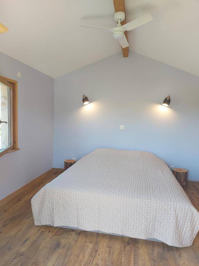 Cabane Wood & Spa in Chasselay, Lyon et ses environs