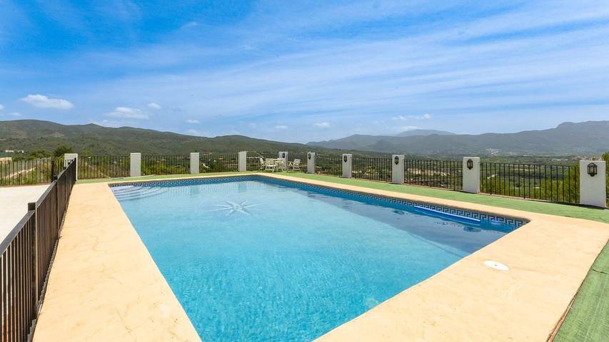 Chalet para 7 personas, con piscina y jardín en Vall D'albaida - 4