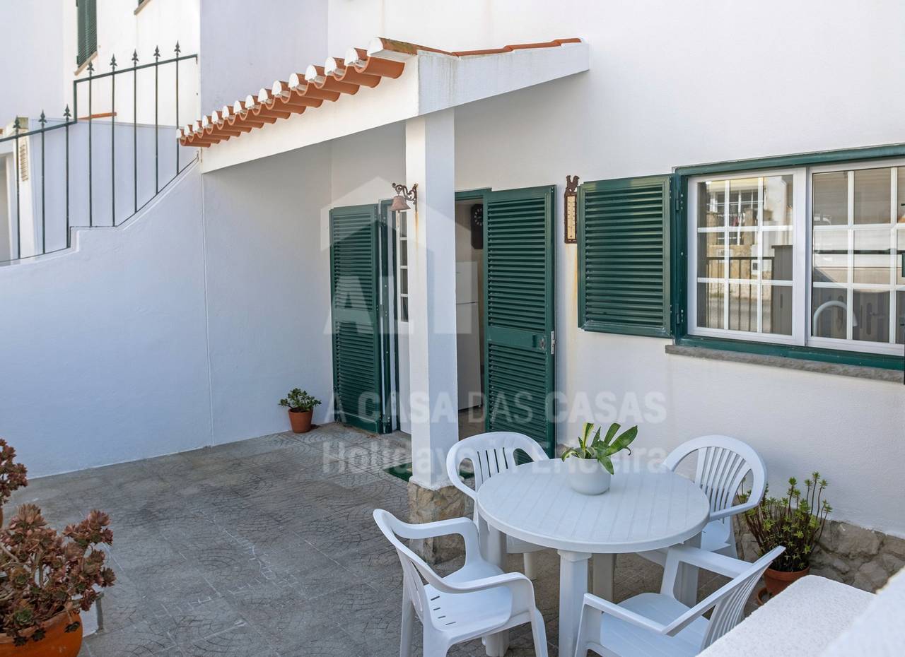 Casa os Naias by Acasadascasas in Praia dos Pescadores (Ericeira), Ericeira