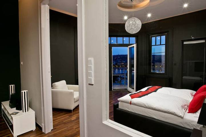 Ganze Wohnung, Modernes Apartment mit Donaupanorama in Budapest, Danube-Ipoly National Park