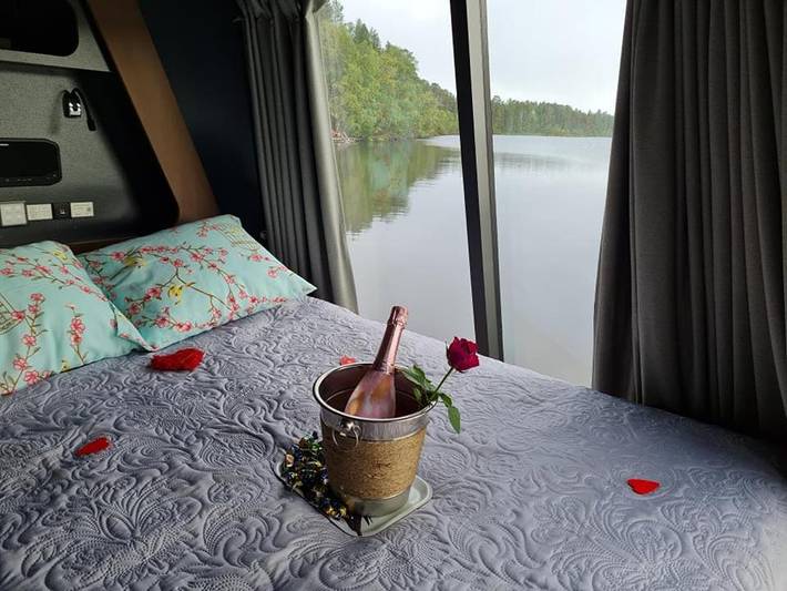 Chambre d’hôte pour 2 personnes, avec vue sur le lac ainsi que jardin et sauna en Finlande - 4