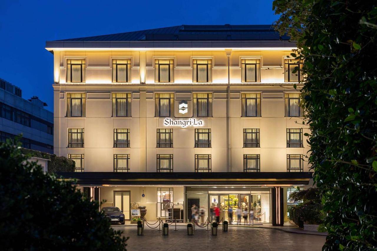 Shangri-La Bosphorus, Istanbul in Vişnezade Mahallesi, Istanbul
