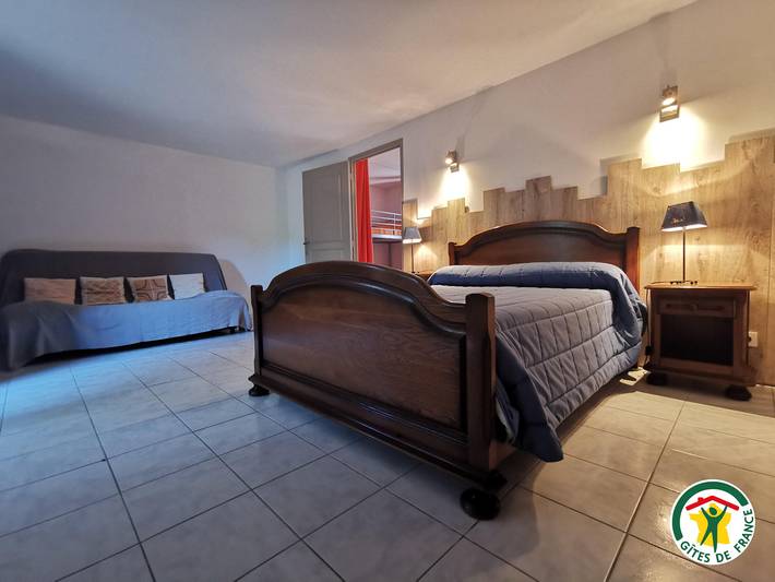 Gîte pour 4 personnes, avec jardin ainsi que piscine et terrasse dans l' Hérault - 3