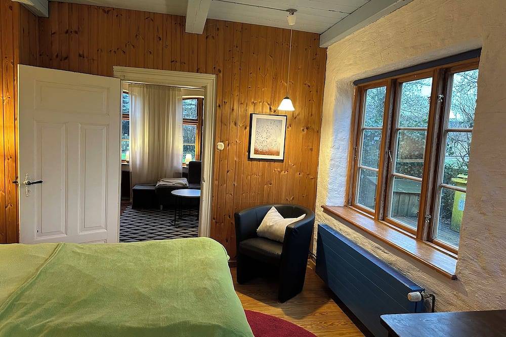 Ferienhaus in großem Garten, in der Nähe vom Wattenmeer gelegen in Langenhorn, Grünes Binnenland