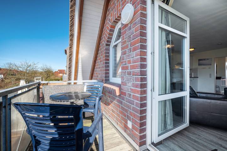 Ferienwohnung für 6 Personen, mit Balkon in Hooksiel - 2