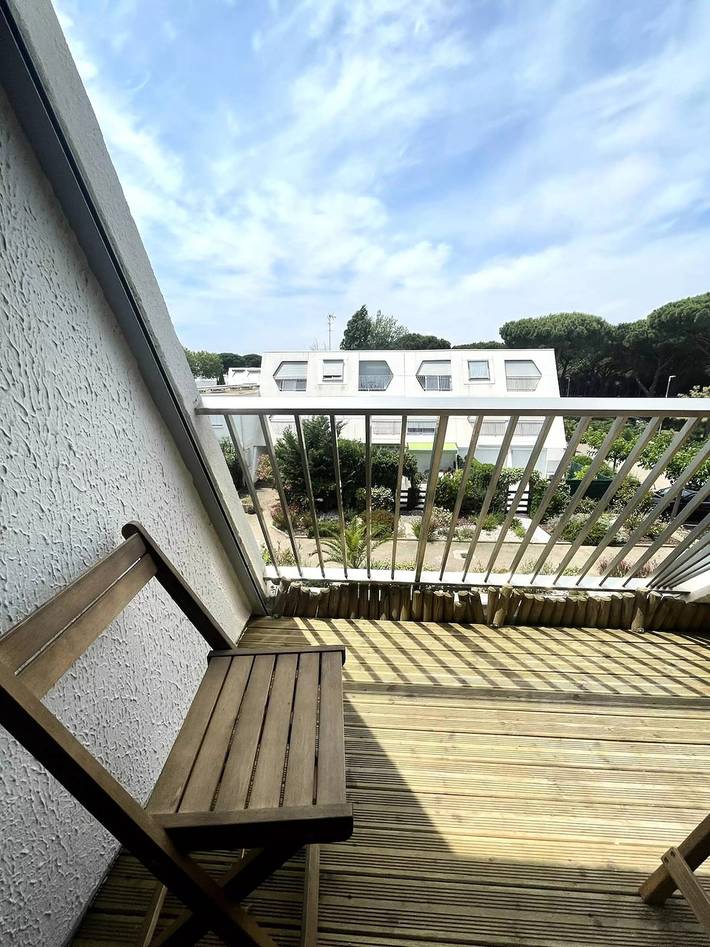 Gîte pour 2 personnes, avec terrasse dans Plage du Grand-Travers - 2