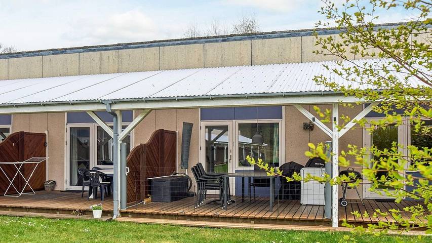 Ferienhaus für 3 Personen, mit Sauna und Pool in Dueodde