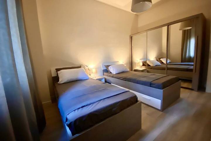 Ganze Wohnung, Tranquility and comfort in a modern and original setting! in Mantua, Mantua Provinz