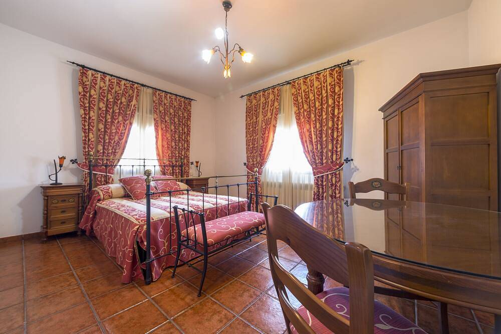 Casa Rural Alfonso Viii in Atienza, Provincia de Guadalajara