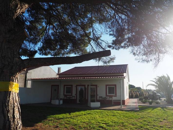 Cottage pour 2 personnes, avec jardin dans Pinhal Novo