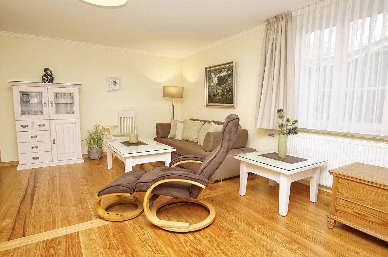Ganze Wohnung, Rügenurlaub in Strandnähe - Landhaus Wilkens Ferienwohnung Sommerwind in Baabe, Rügen