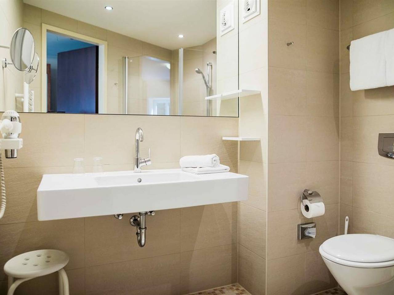 Kulturhotel Fürst Pückler Park - Standard Einzelzimmer, Dusche oder Bad, Wc, in Bad Muskau, Lausitz