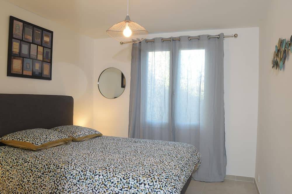 Les Alouettes, comfortable house, 10 minutes' walk from the historic center. in Uzès, Nimes region