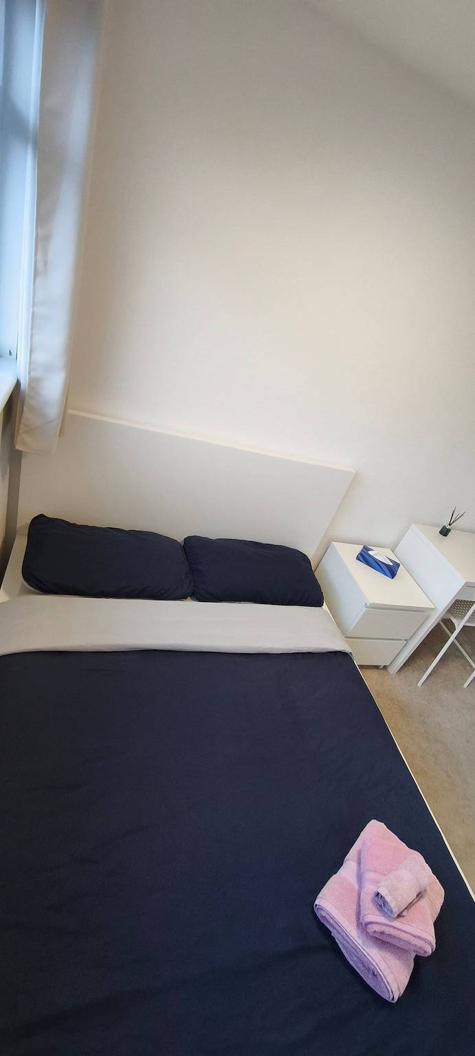 Petite chambre double confortable dans une maison partagée calme in Broomfield (Essex), Chelmsford