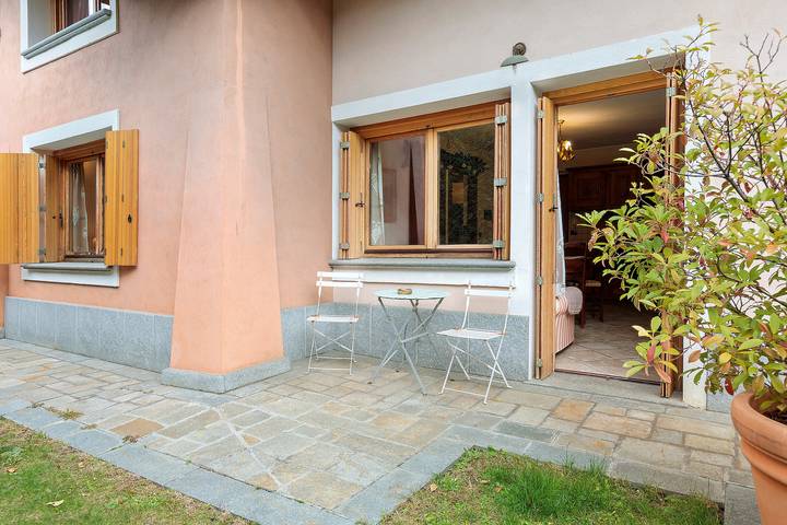 Ferienwohnung für 5 Personen, mit Garten im Aostatal