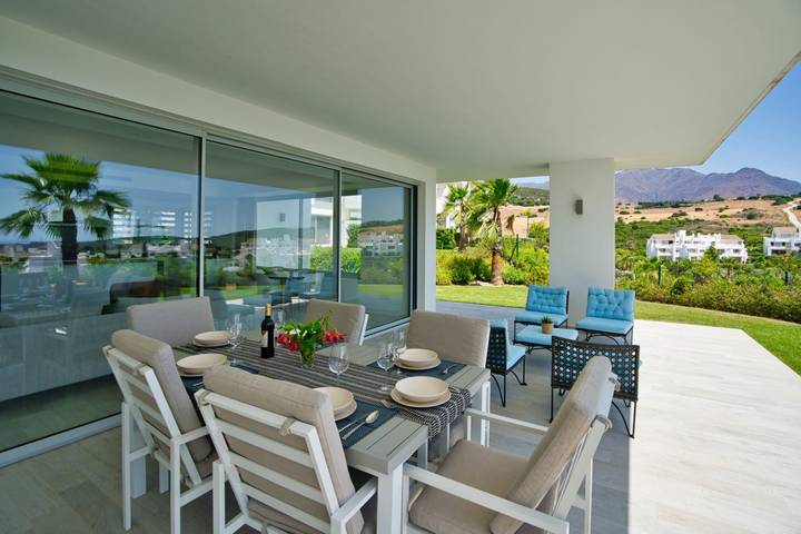 Ganze Wohnung, Stylish 3-Bed Apartment | Alcazaba Lagoon in Alcazaba Lagoon, Casares
