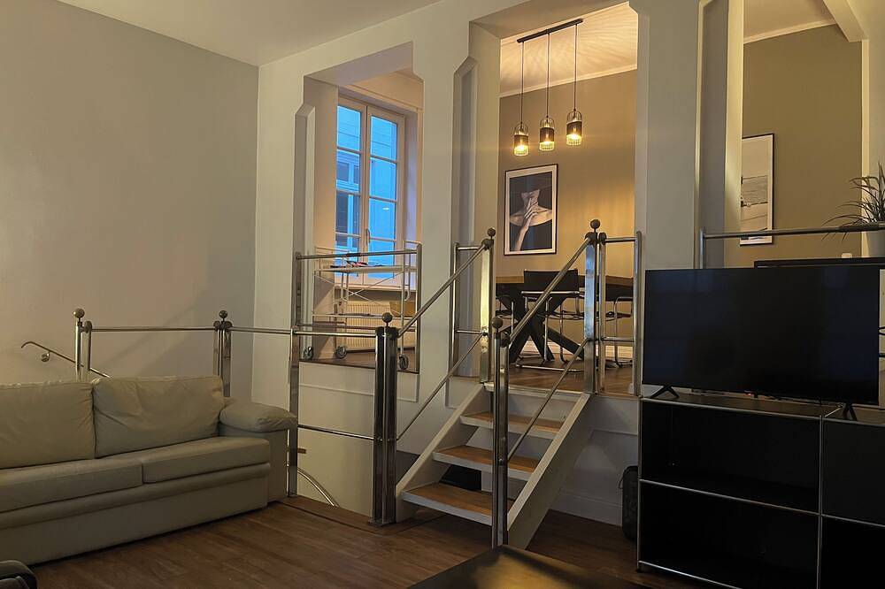 Ganze Wohnung, Stilvolle Wohnung in Hamburg-Uhlenhorst in Hamburg-Nord, Hamburg
