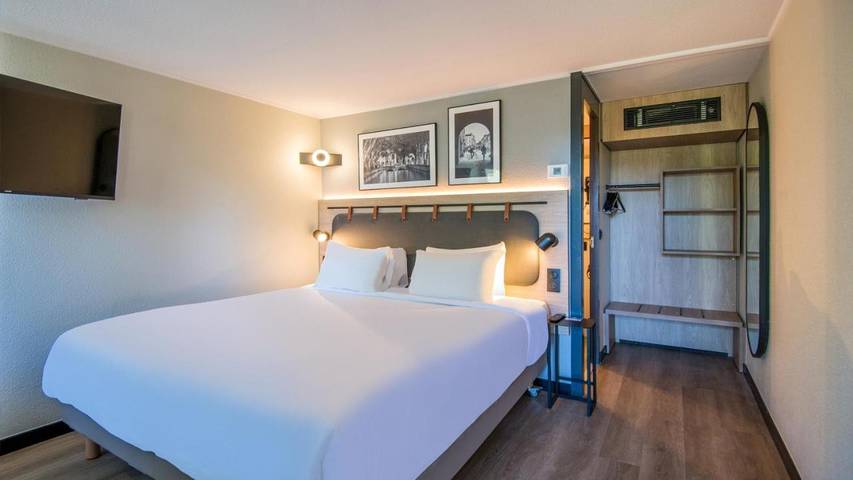 Hôtel pour 2 personnes, avec terrasse et jardin, animaux acceptés à Avermes - 3