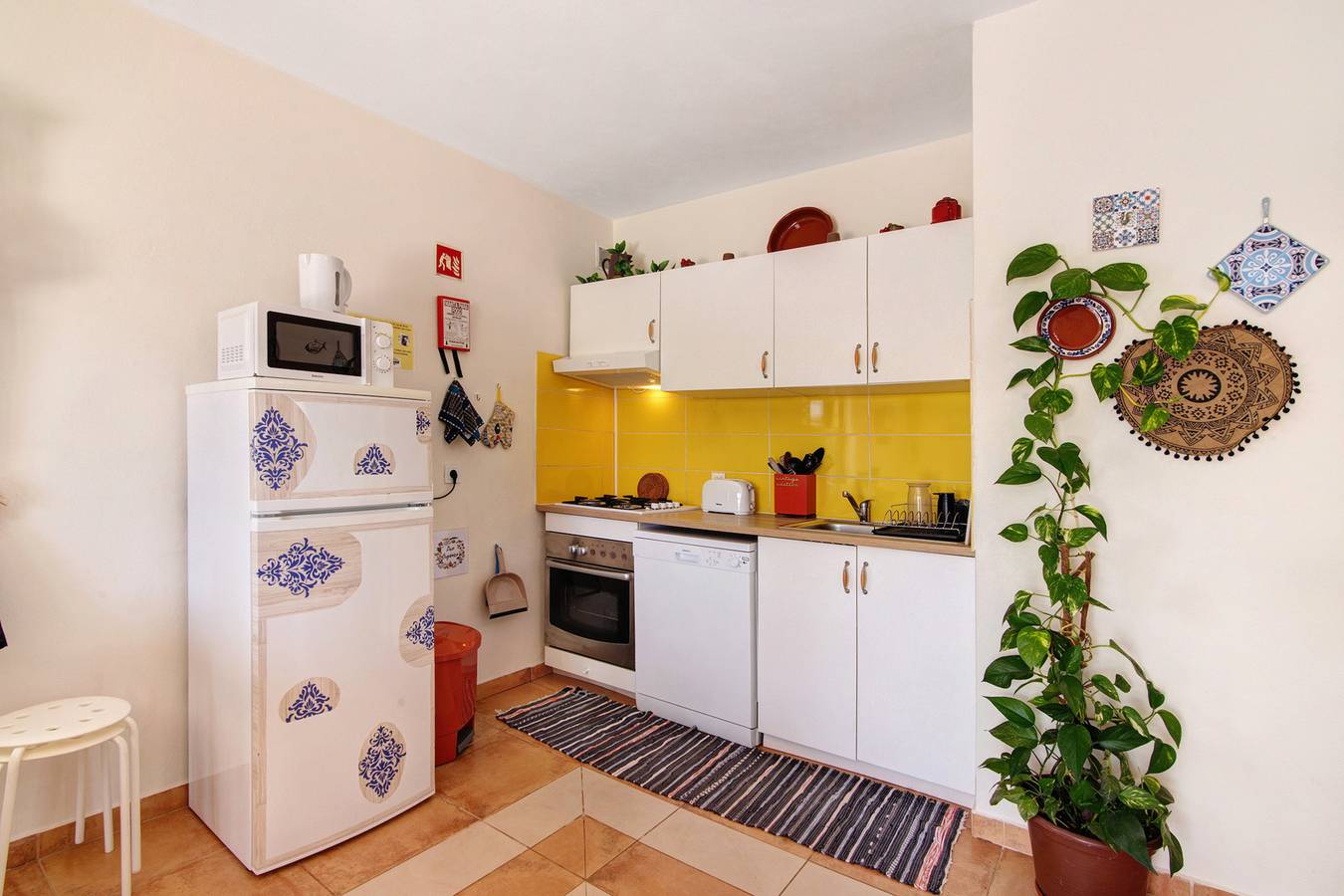 Casa de férias 'Casa 3' com piscina partilhada e acesso Wi-Fi in Salir, Serra do Caldeirão