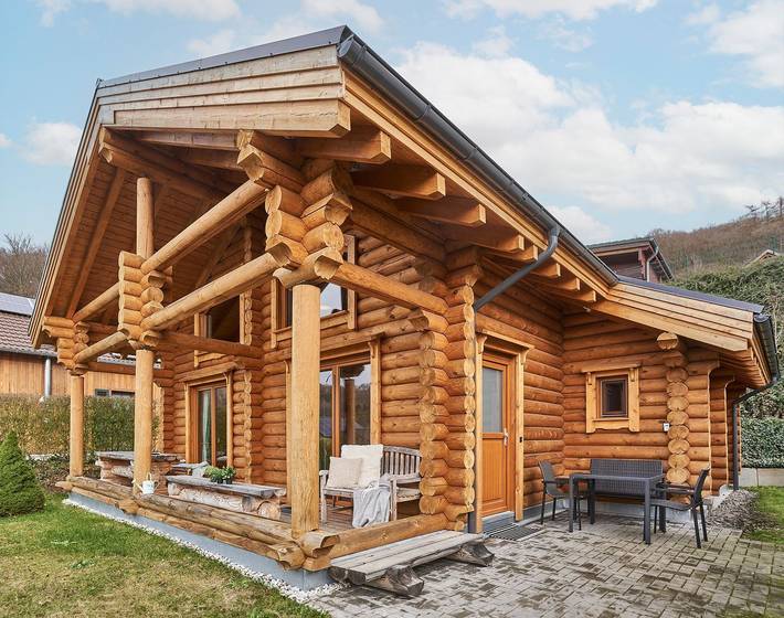 Ferienhaus für 4 Personen, mit Sauna und Ausblick in der Eifel