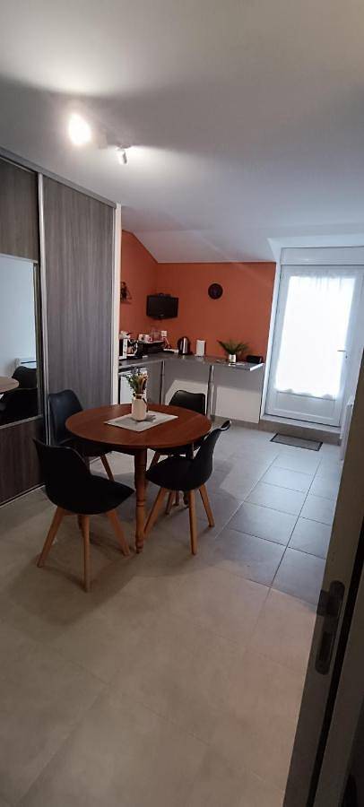Maison d’hôte pour 4 personnes, avec Terrasse et Jardin