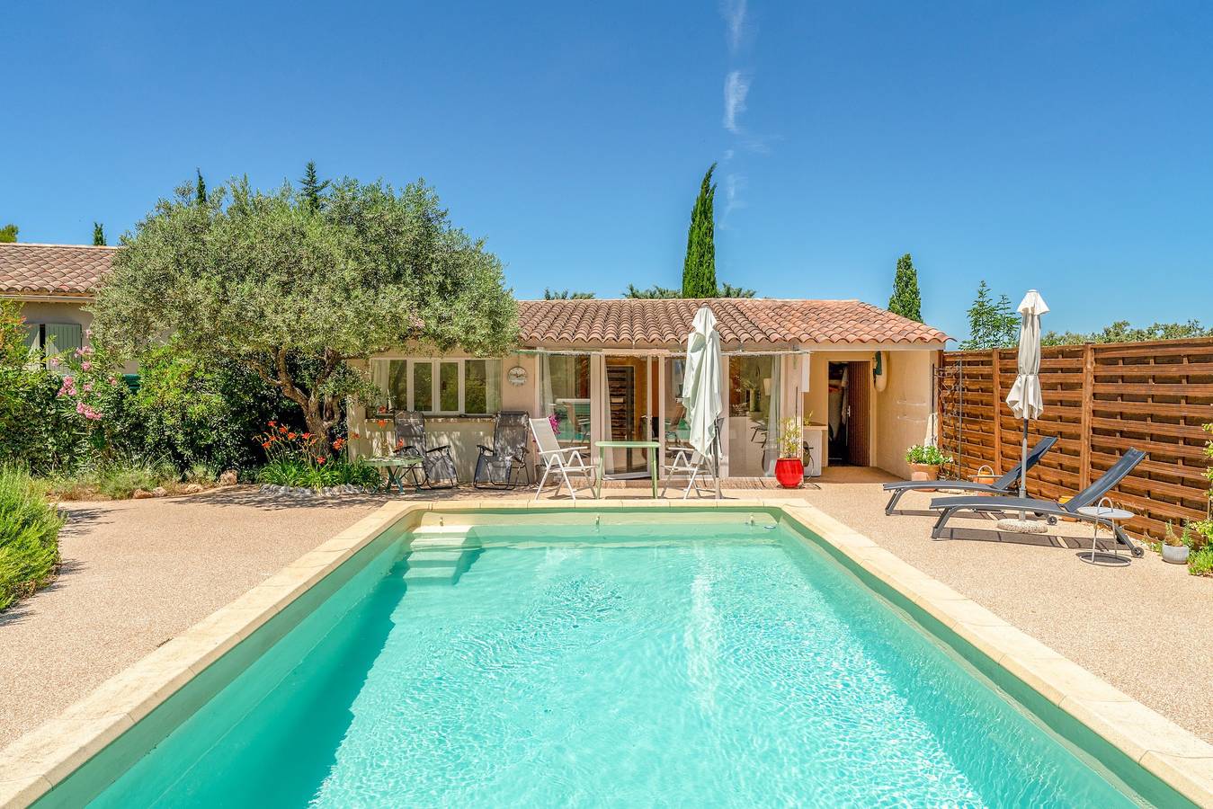Cottage „La Petite Cadenelle“ mit privatem Pool, Wlan und Klimaanlage in Eygalières, Arles und Umgebung