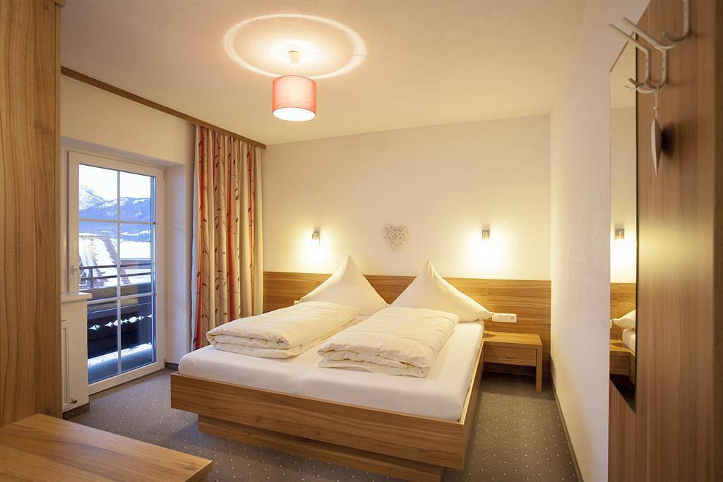 Ganze Ferienwohnung, Alpenhof in Wängle, Außerfern