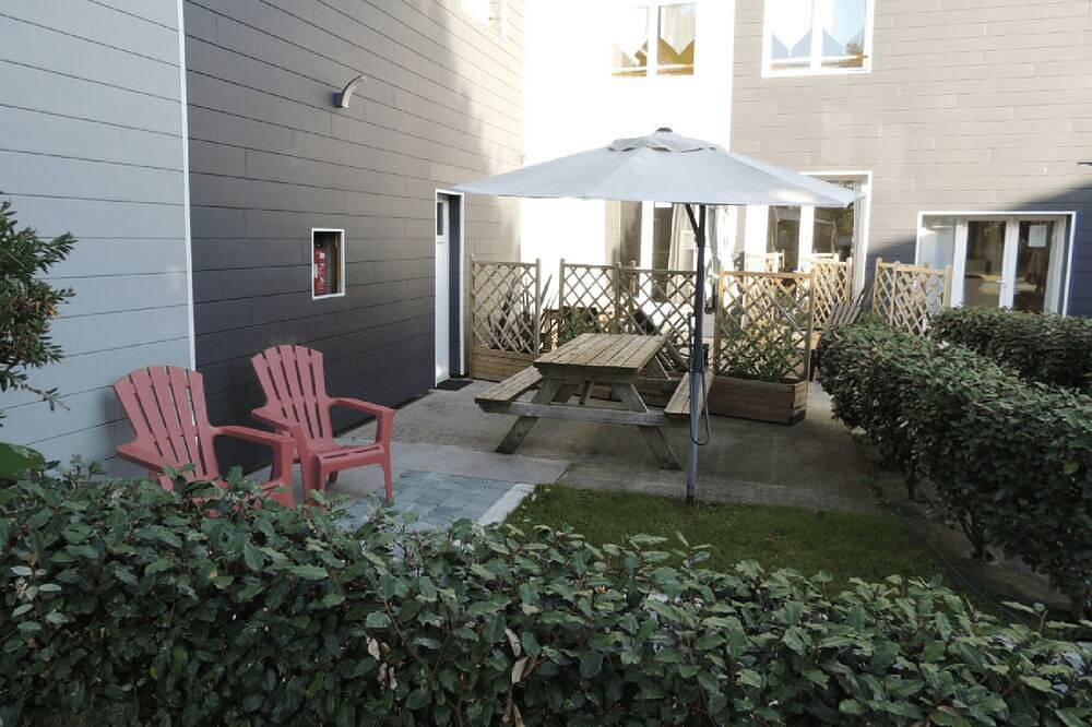 Comfortable individual lodgings in a natural setting. in Gouville-sur-Mer, Coutances und Umgebung