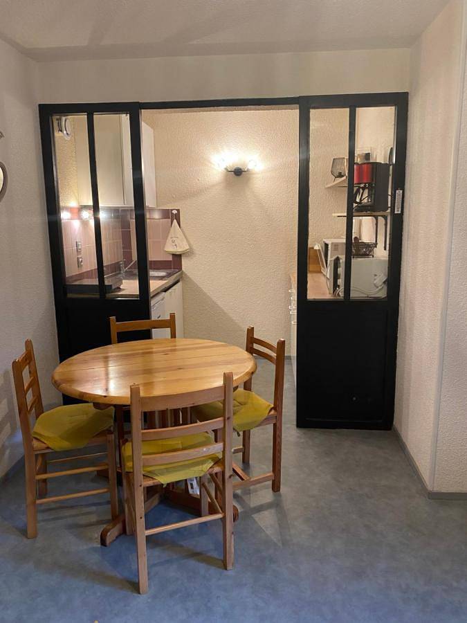 Gîte pour 4 personnes, avec terrasse et vue dans Sainte Marie de Campan - 2
