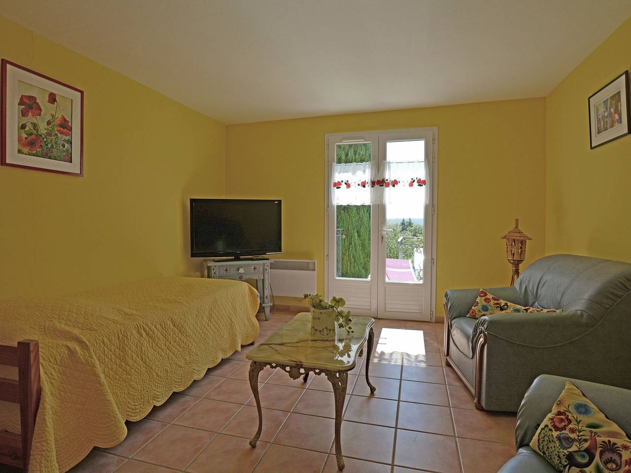 Saint-Maximin : Piscine et Calme in Saint-Maximin (Nimes), Région de Nîmes