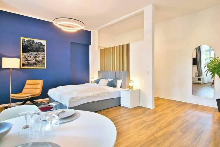 Appartement entier, Halle Suites by Fullhouse | Ap.02 | free parking in Halle, Saale-Unstrut