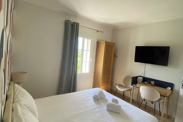 Location de vacances pour 2 personnes, avec piscine à Moncaut - 2