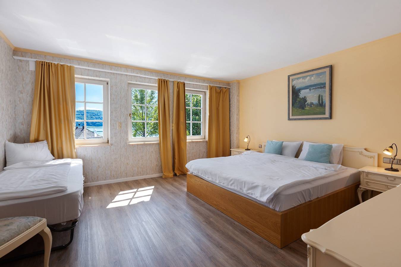 3- Bett Familienzimmer , 36 m² mit Seeblick und Jacuzzi in Reichenau, Untersee