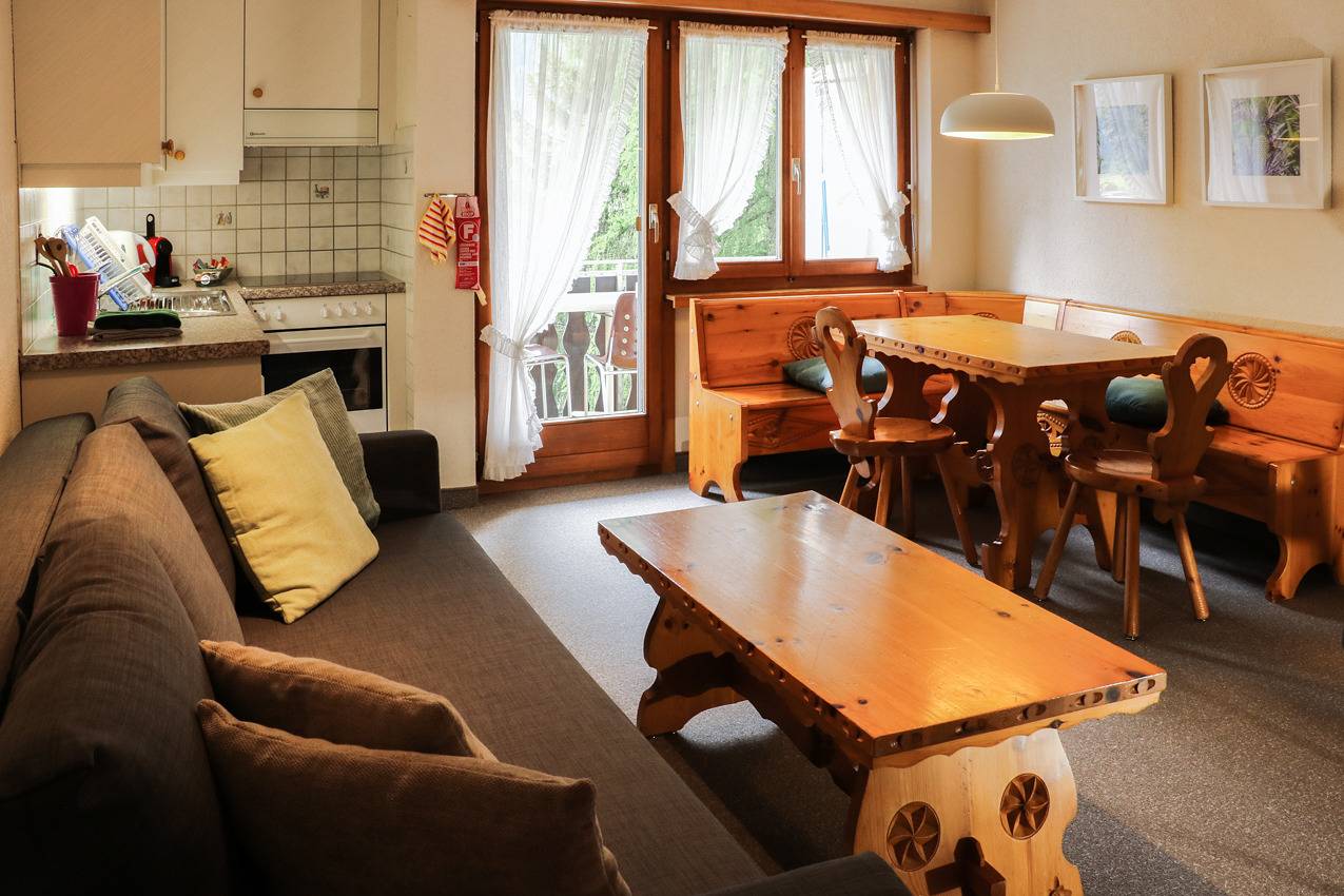 Ganze Ferienwohnung, Chesa Dominium - 1 Zimmerwohnung, 2 Betten in Bergün, Engadin