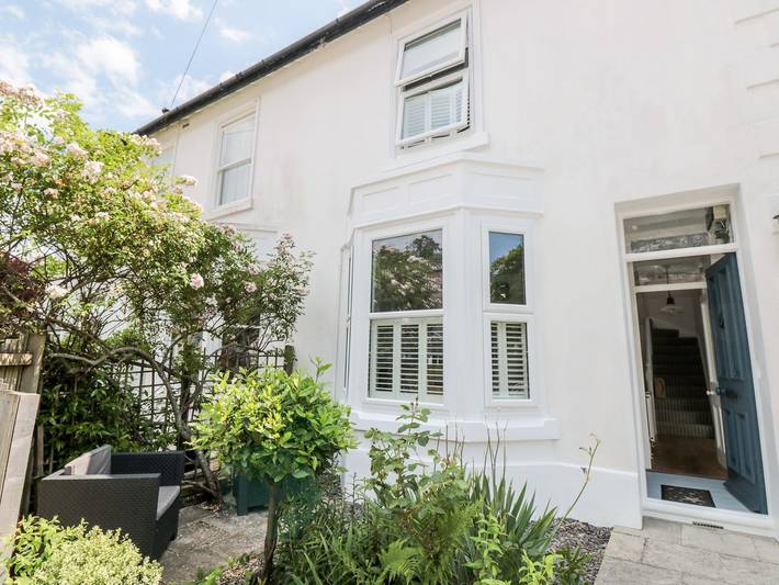 Holiday rental for 6 people, with Balcony and Garden as well as View in Dartmouth