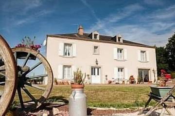 Cottage pour 16 personnes, avec jacuzzi et jardin à Faye-l'Abbesse