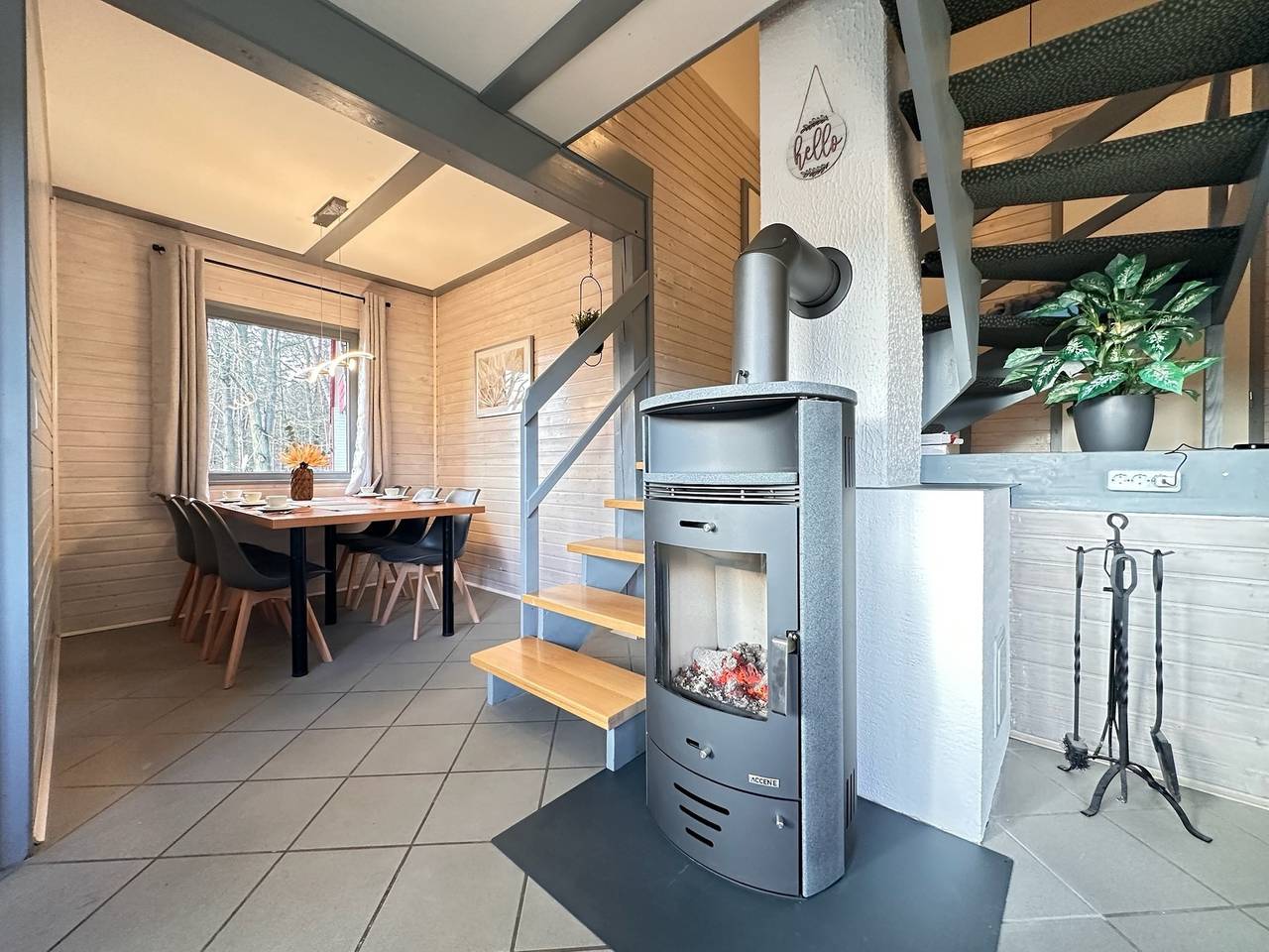Natur pur mit Seeblick - Ferienhaus Helly von Mein-Seepark mit eigener Sauna in Reimboldshausen, Kirchheim