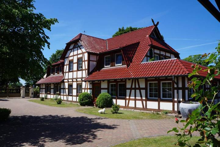 Ferienwohnung für 4 Personen, mit Terrasse in Vipperow