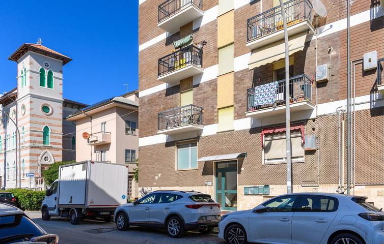 Appartamento intero, Appartamento vacanze per 6 persone con terrazza in Porto San Giorgio, Provincia di Fermo