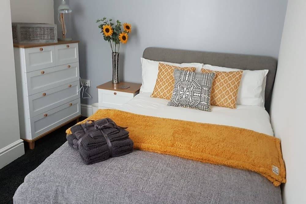 Whole-Casa-Baño Privado in Stoke-on-Trent, Midlands