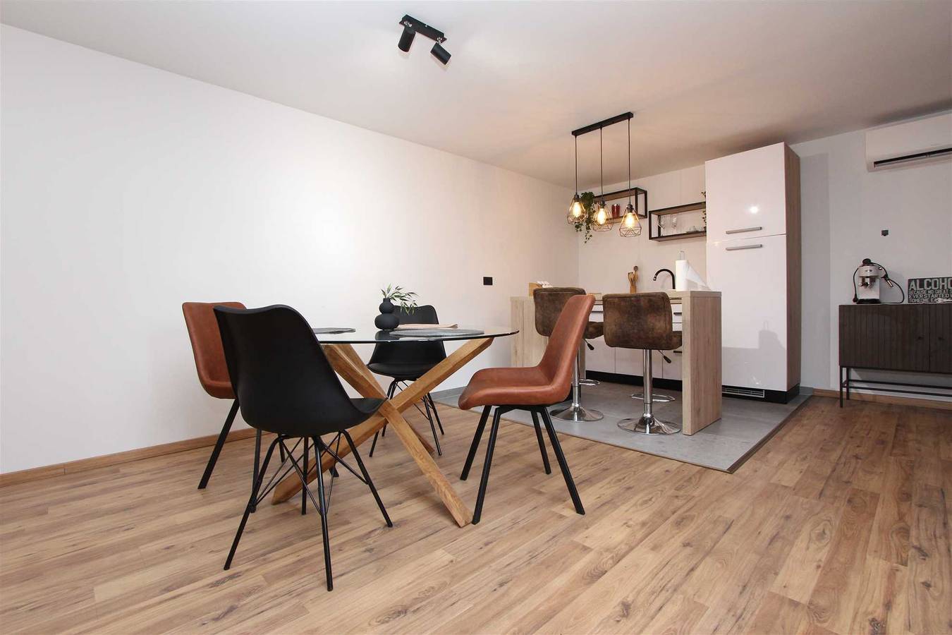 Geheel appartement, Vakantieappartement voor 2 personen met balkon/terras in Rovinj Riviera, Rovinj