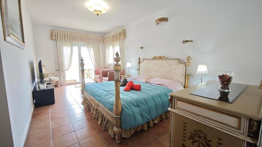 Maison d’hôte pour 2 personnes, avec jardin ainsi que vue et piscine à Benalmádena - 4