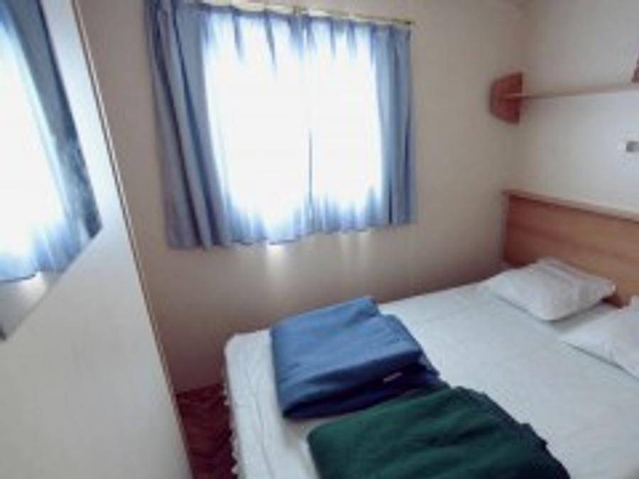 Camping du Pont de Saint Gal - Mobilhome 4 personas in Saint-Gal-sur-Sioule, Región de Riom