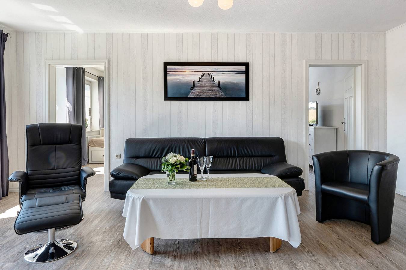 Ganze Wohnung, Ferienwohnung 'Alte Schule Schalkholz' mit Gemeinschaftsgarten und Wlan in Eider-Treene-Sorge