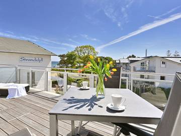 Ferienwohnung für 3 Personen, mit Ausblick und Balkon sowie Sauna in Juliusruh
