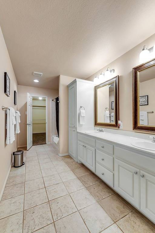 Arvee Kollektion: Der Shapiro in Lubbock, Lubbock County