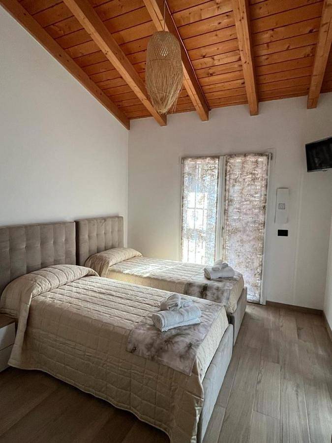 B&b per 2 persone, con balcone in Rozzano